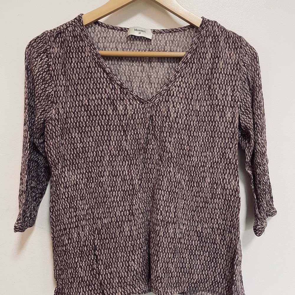 Chic Women's Blouse in Purple and White